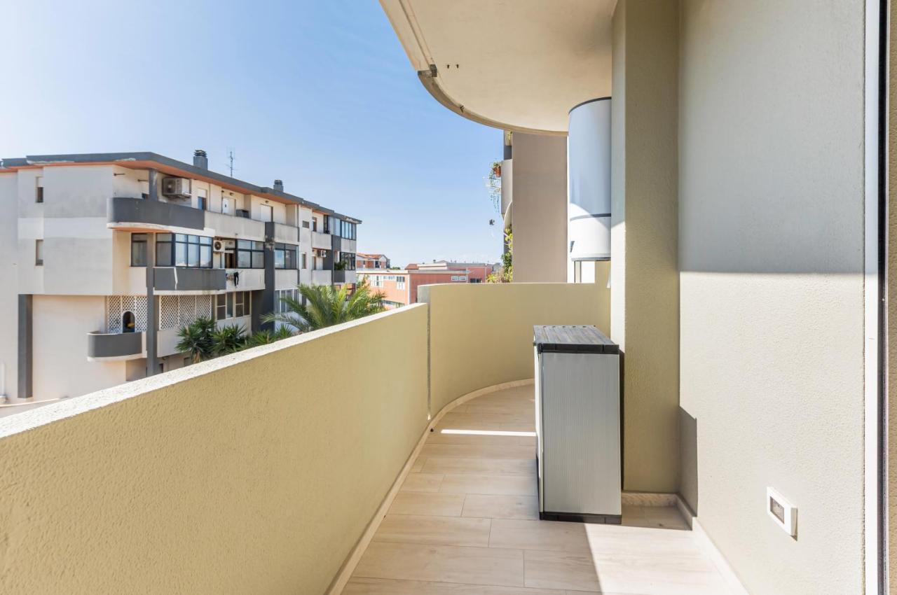 Quartu Sant'Elena Roomy Flat With Private Parking! Eksteriør bilde